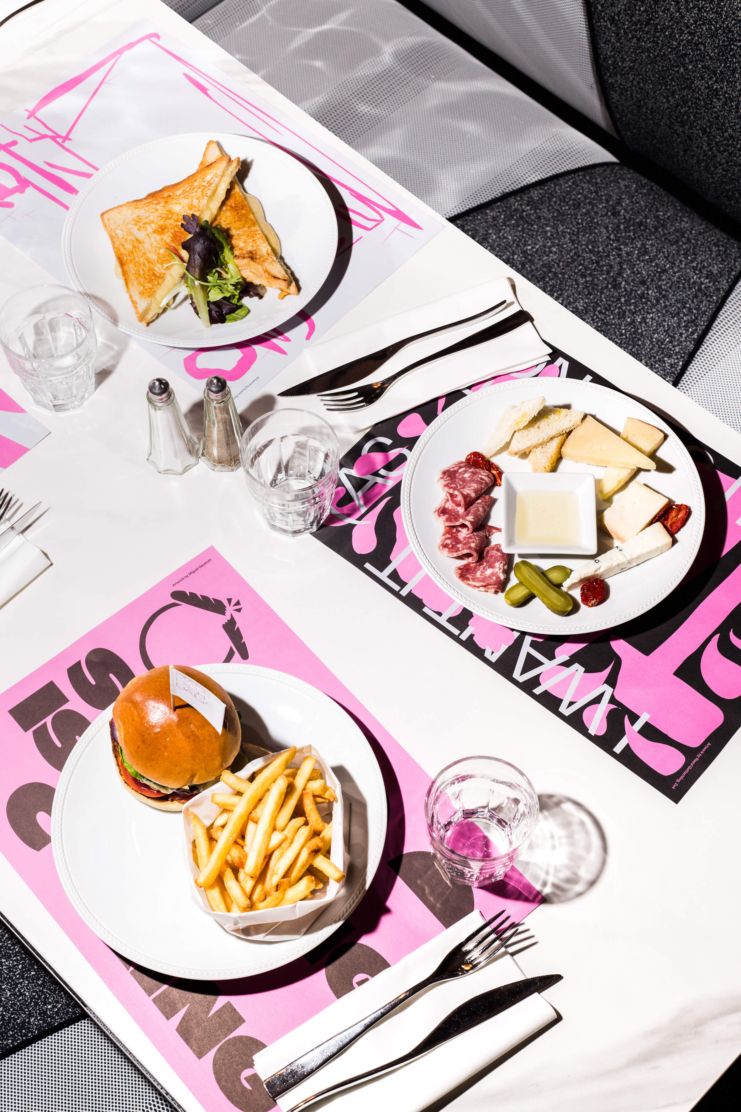 the diner pop-up restaurant serves a slice of americana in milan