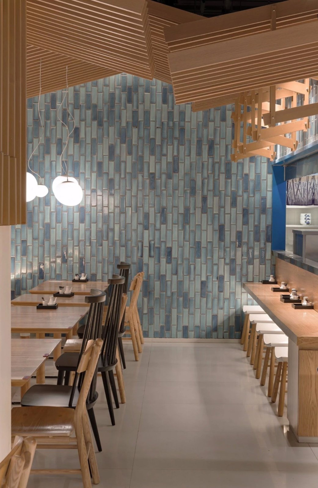 一家小面馆,如何打造出非凡的设计气质!