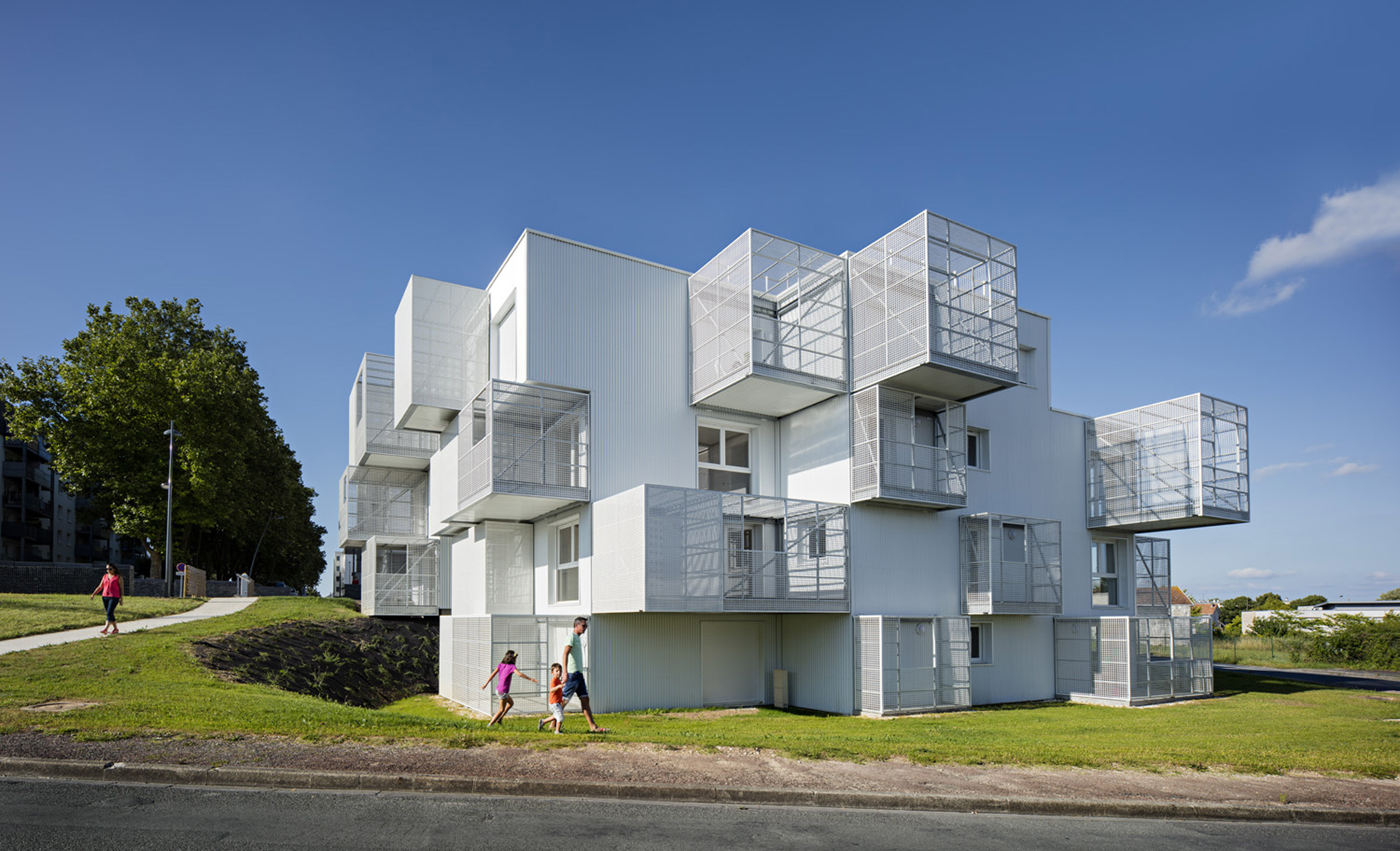 white irregularly stacked boxes form poggi   mores social