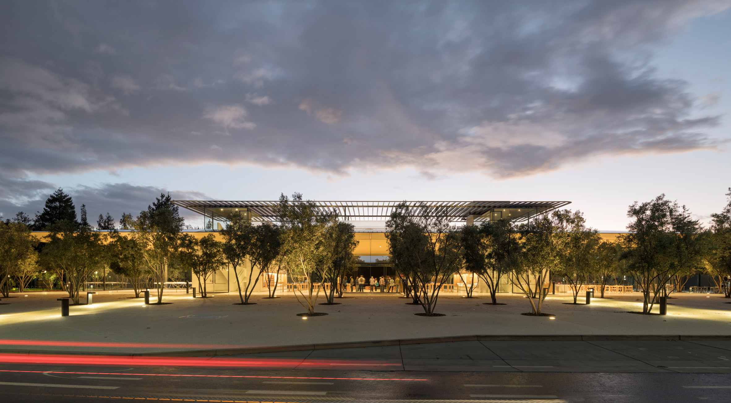 foster partners apple park visitor center opens to the public