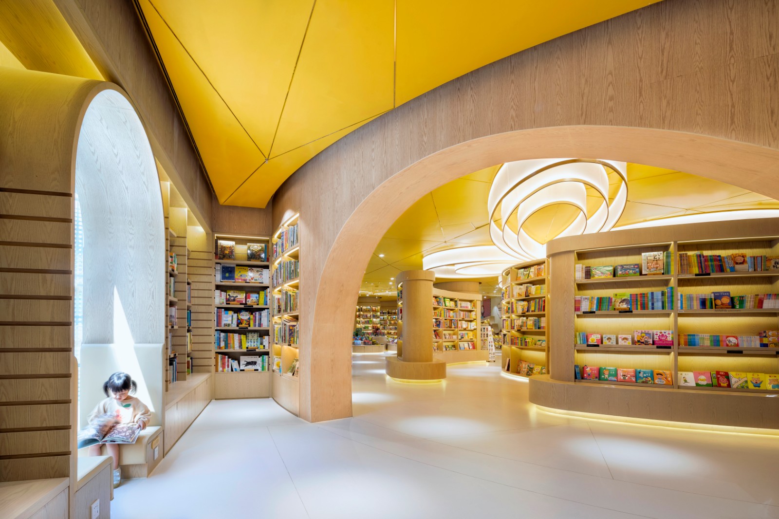 锋尚设计:流动的光与影 滨河珑府销售中心! 中国国际室内设计年鉴