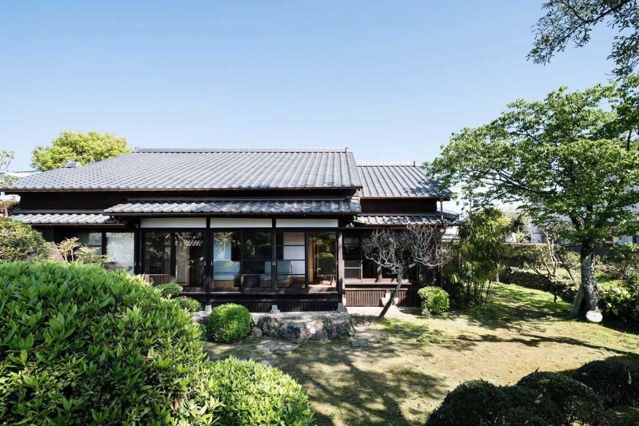140 年武士府邸改侘寂旅馆,安静祥和才是日式的精髓!